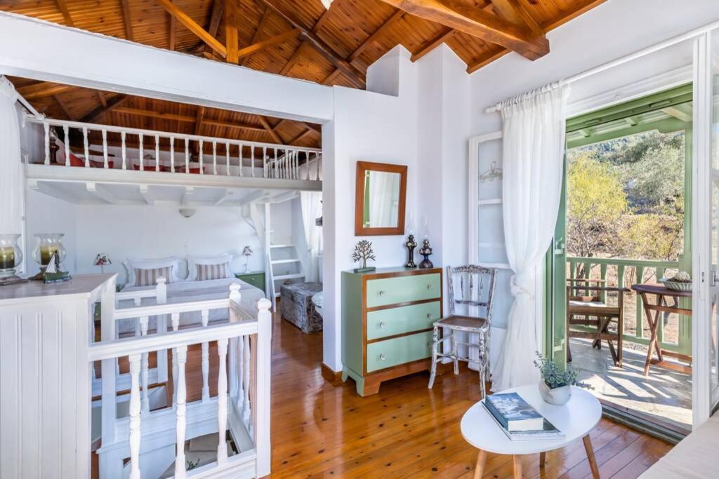 Nina-Myrtia Countryside House Skopelos Ditropo Exterior foto