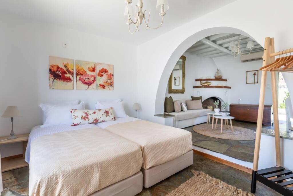 Nina-Myrtia Countryside House Skopelos Ditropo Exterior foto