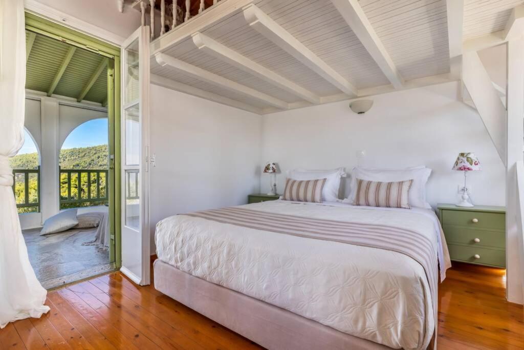 Nina-Myrtia Countryside House Skopelos Ditropo Exterior foto